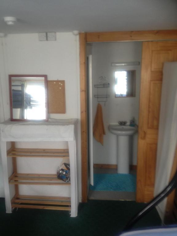 Causeway Coast Independent Hostel Portstewart Room photo